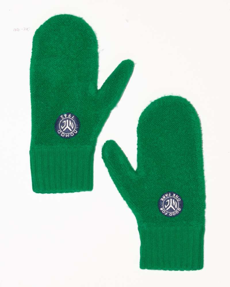 Tudor Mittens in Kelly Green