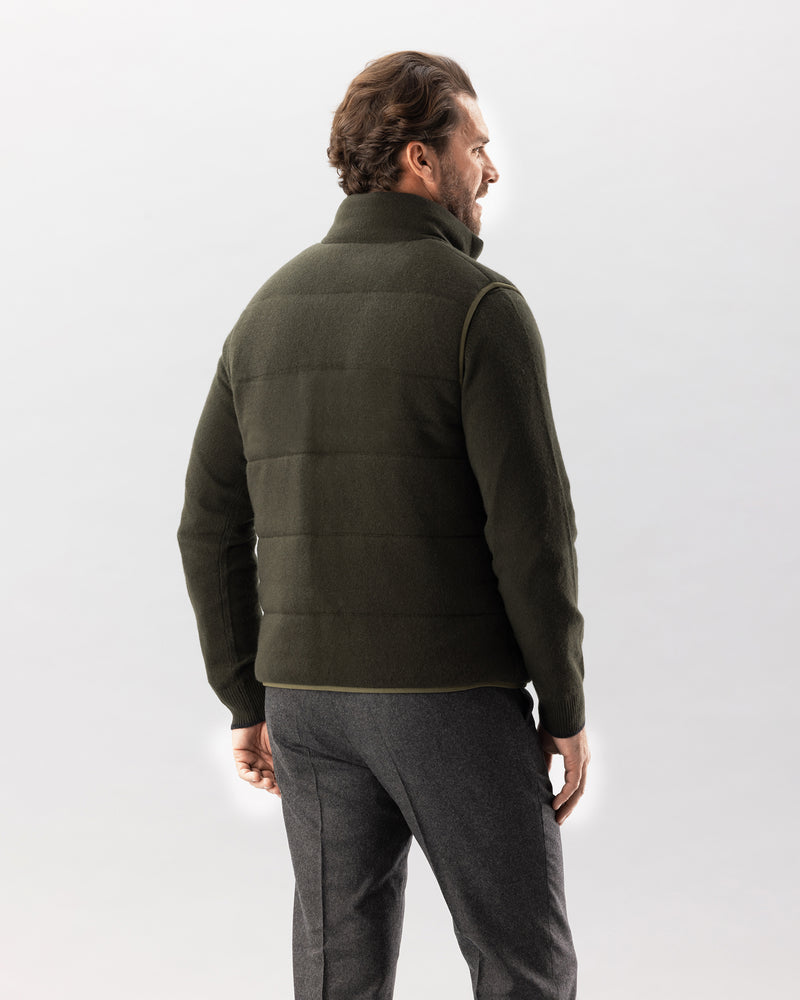 Man wearing Fordham Quilted Vest in Olive