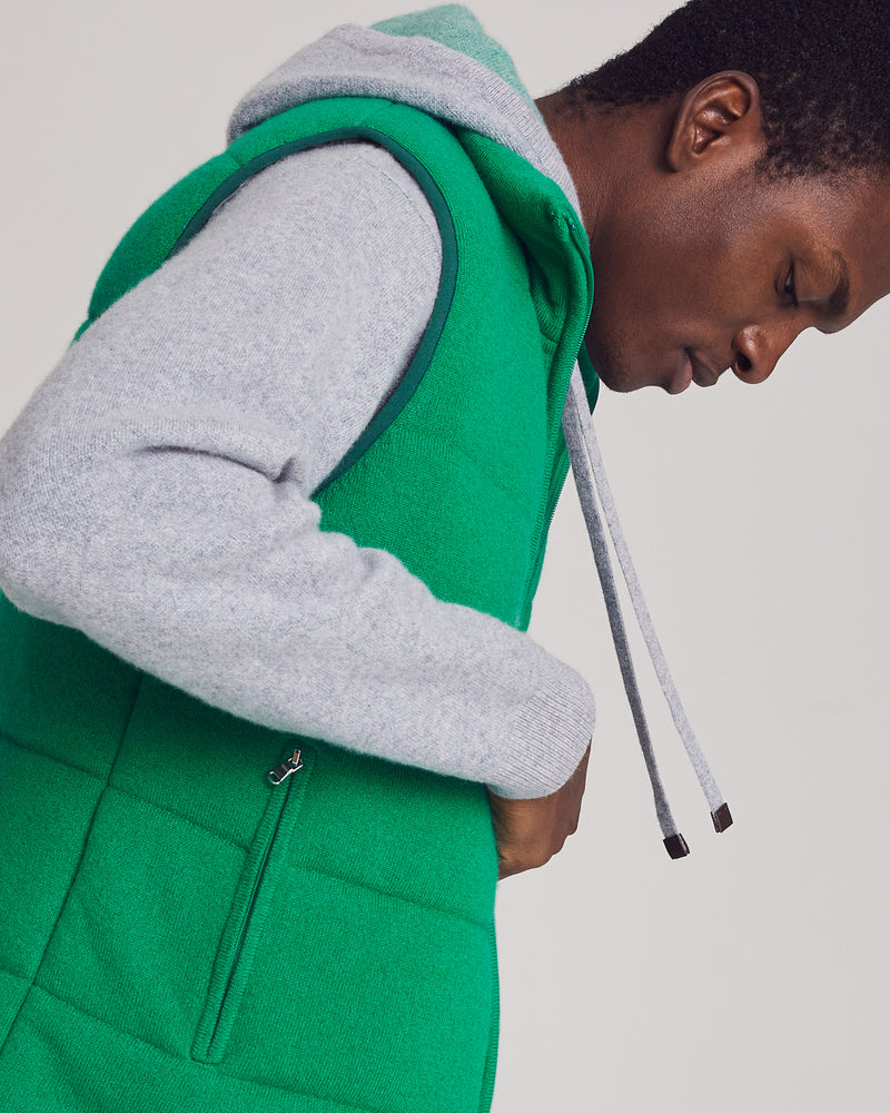 Man wearing Fordham Quilted Vest in Kelly Green